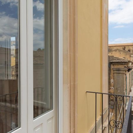 Al Corso Apartments Noto Exterior foto